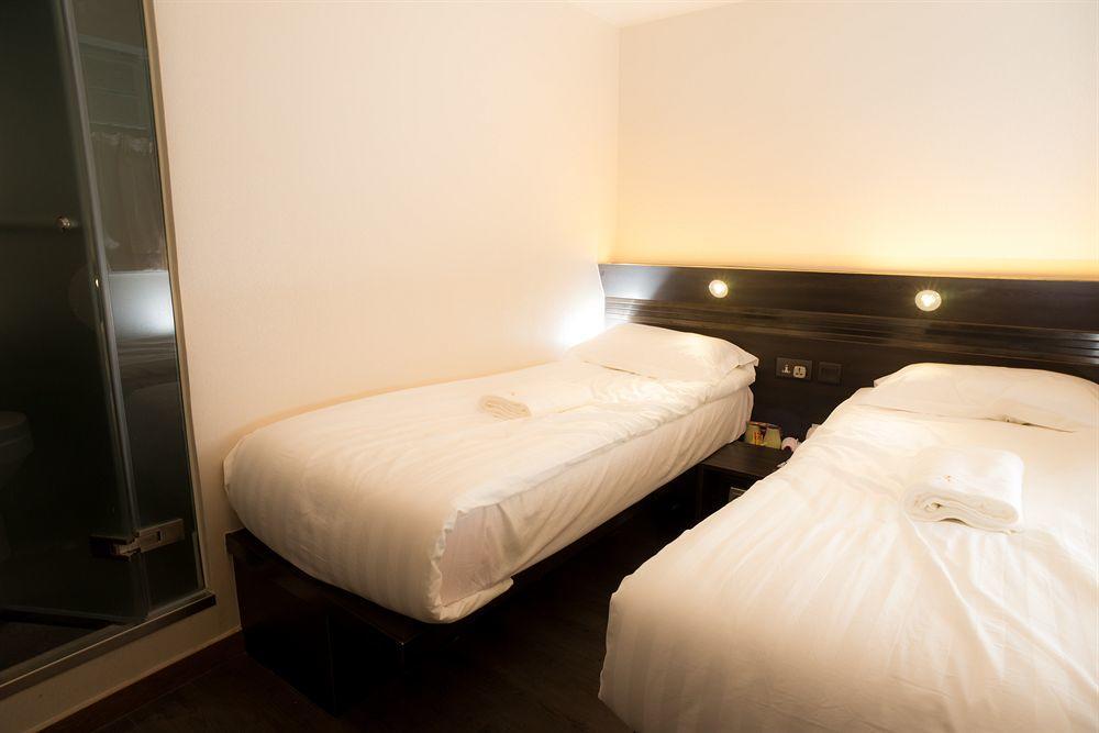 Welcome Inn Hong Kong Ngoại thất bức ảnh